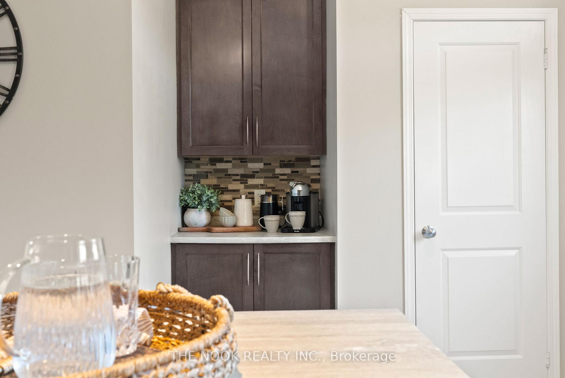 Photo 19 of 11 Ted Miller Crescent, Clarington, Bowmanville — HOMEH