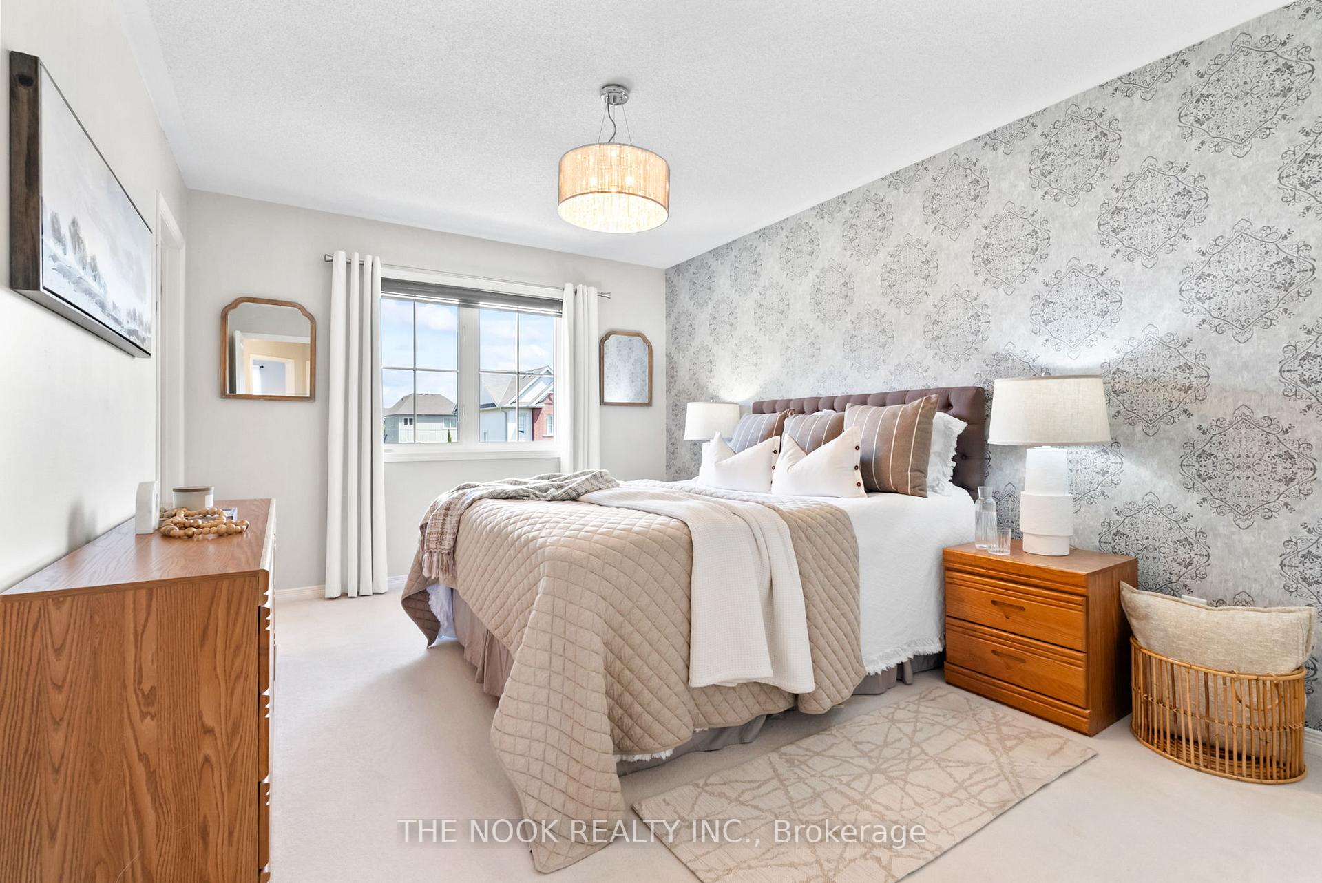 Photo 29 of 11 Ted Miller Crescent, Clarington, Bowmanville — HOMEH