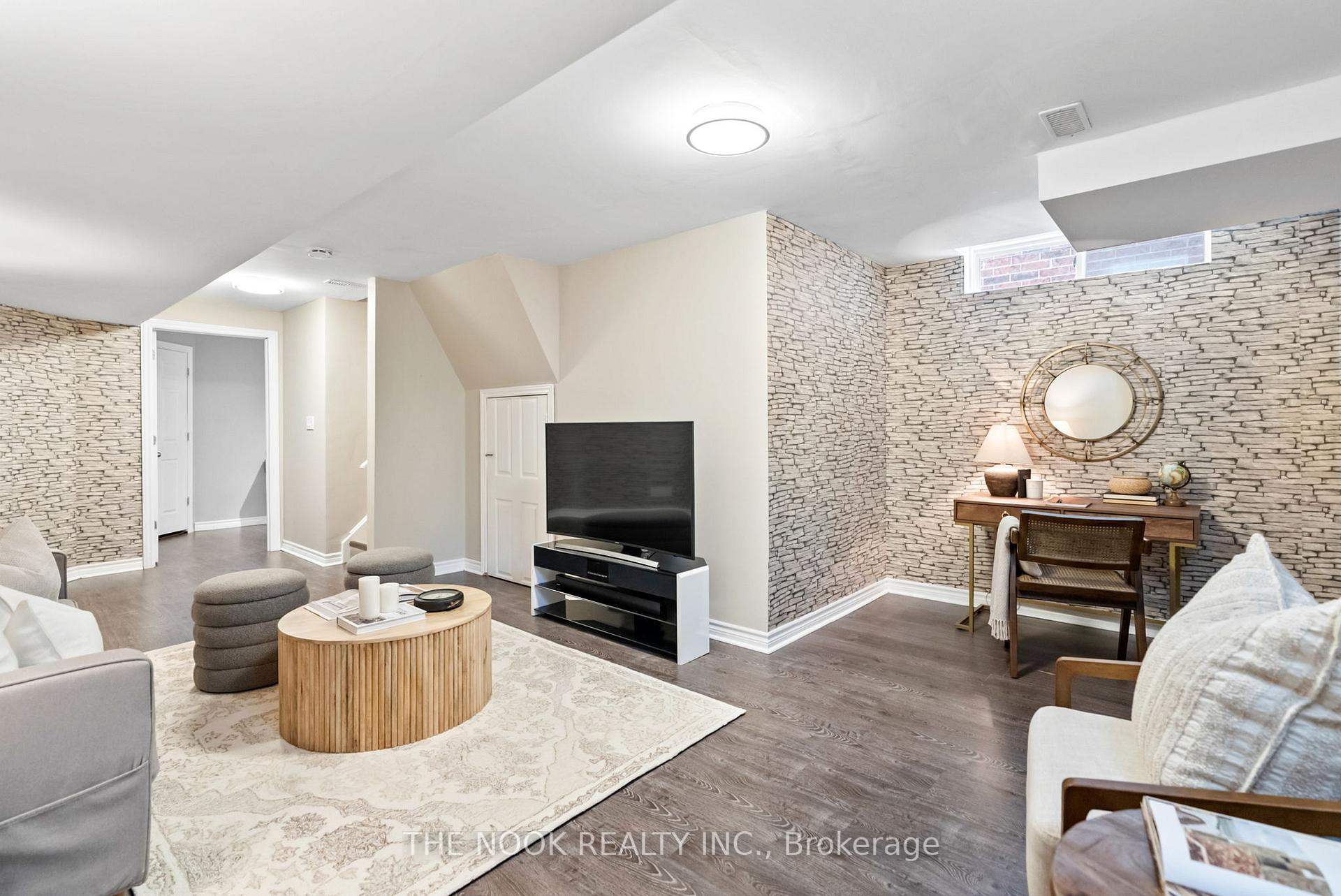 Photo 39 of 11 Ted Miller Crescent, Clarington, Bowmanville — HOMEH