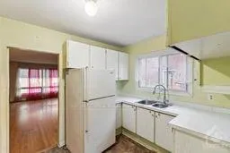 Photo 5 of 813 Maplewood Avenue, Ottawa, Queensway Terrace North — HOMEH