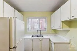 Photo 6 of 813 Maplewood Avenue, Ottawa, Queensway Terrace North — HOMEH