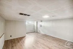 Photo 28 of 813 Maplewood Avenue, Ottawa, Queensway Terrace North — HOMEH