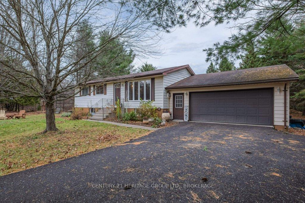 Photo 1 of 6222 Kildeer Drive, Frontenac, Frontenac South — HOMEH