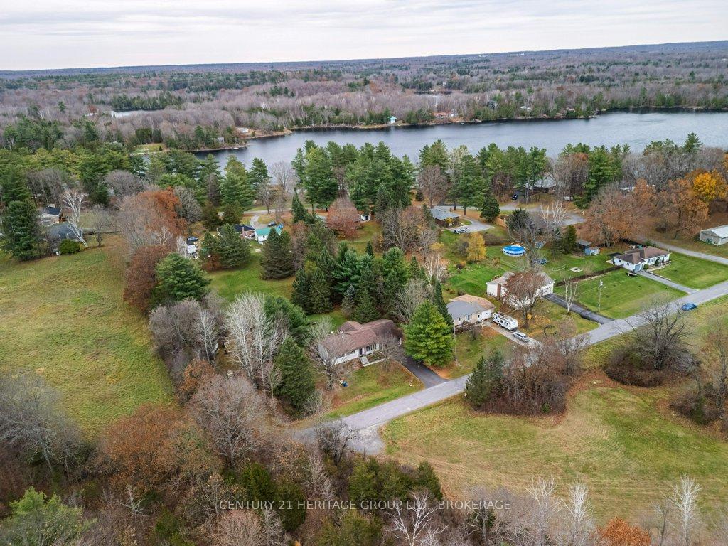 Photo 8 of 6222 Kildeer Drive, Frontenac, Frontenac South — HOMEH