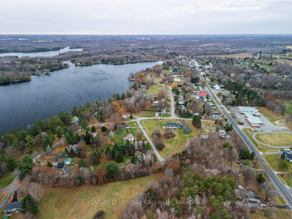 Photo 11 of 6222 Kildeer Drive, Frontenac, Frontenac South — HOMEH