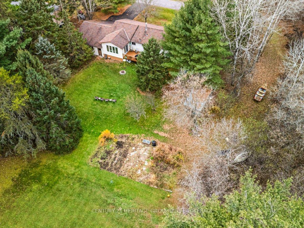Photo 12 of 6222 Kildeer Drive, Frontenac, Frontenac South — HOMEH