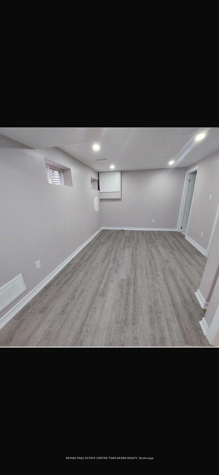 Photo 33 of 41 Caldwell Crescent, Brampton, Brampton East — HOMEH
