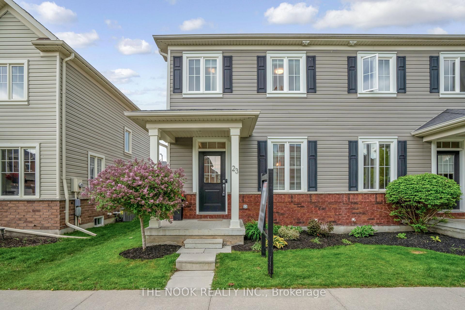 Photo 4 of 23 Ted Miller Crescent, Clarington, Bowmanville — HOMEH