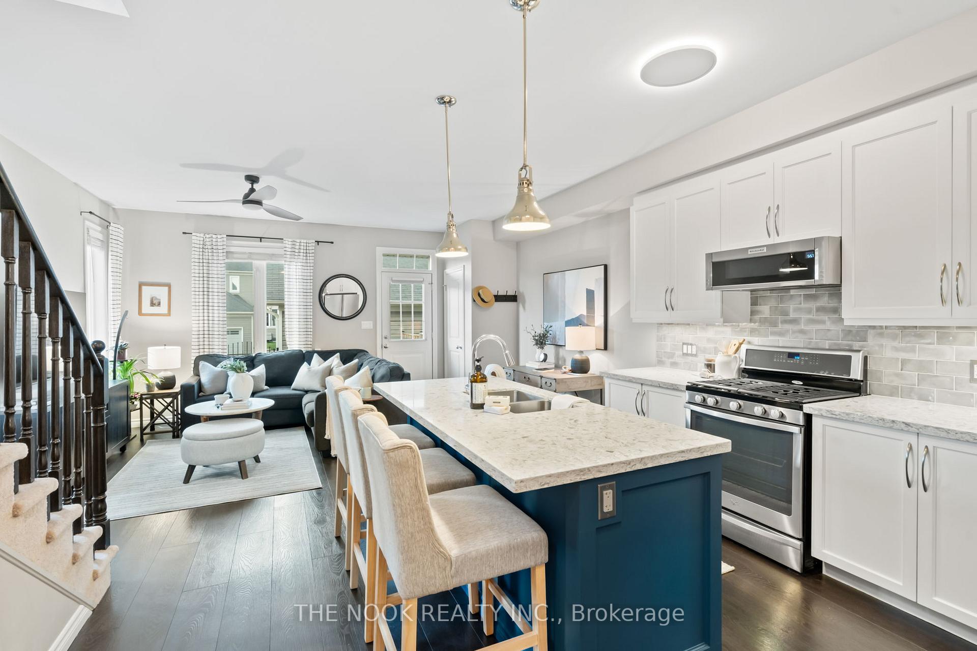 Photo 11 of 23 Ted Miller Crescent, Clarington, Bowmanville — HOMEH
