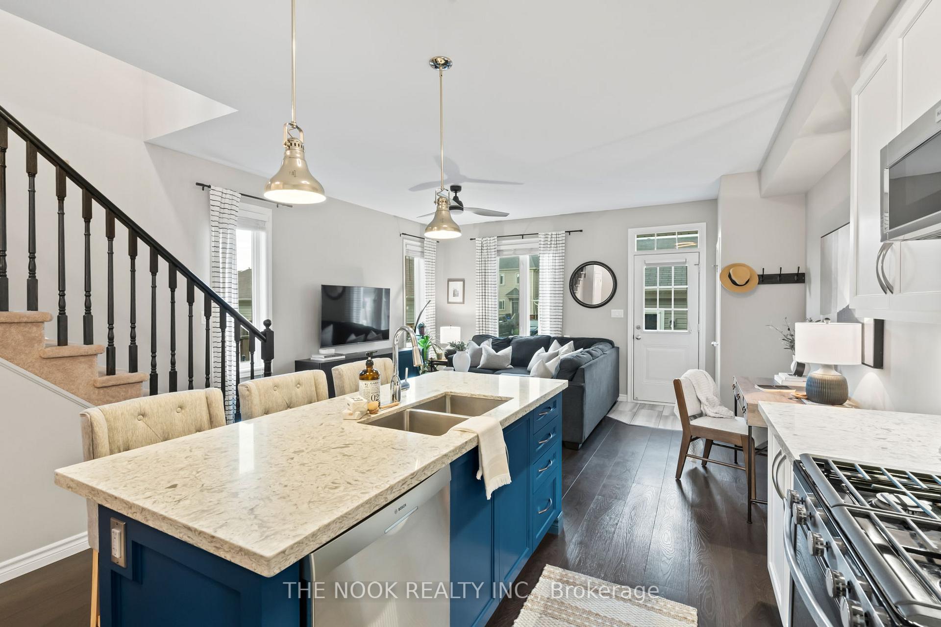 Photo 13 of 23 Ted Miller Crescent, Clarington, Bowmanville — HOMEH