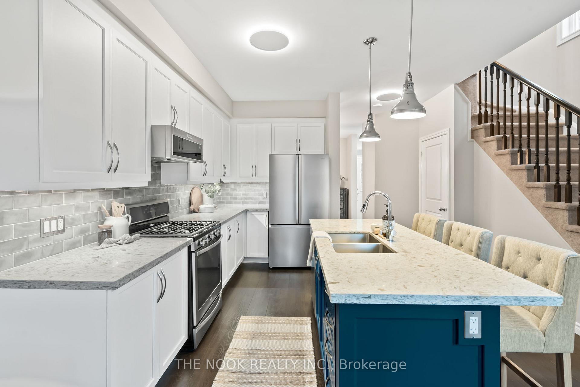 Photo 16 of 23 Ted Miller Crescent, Clarington, Bowmanville — HOMEH