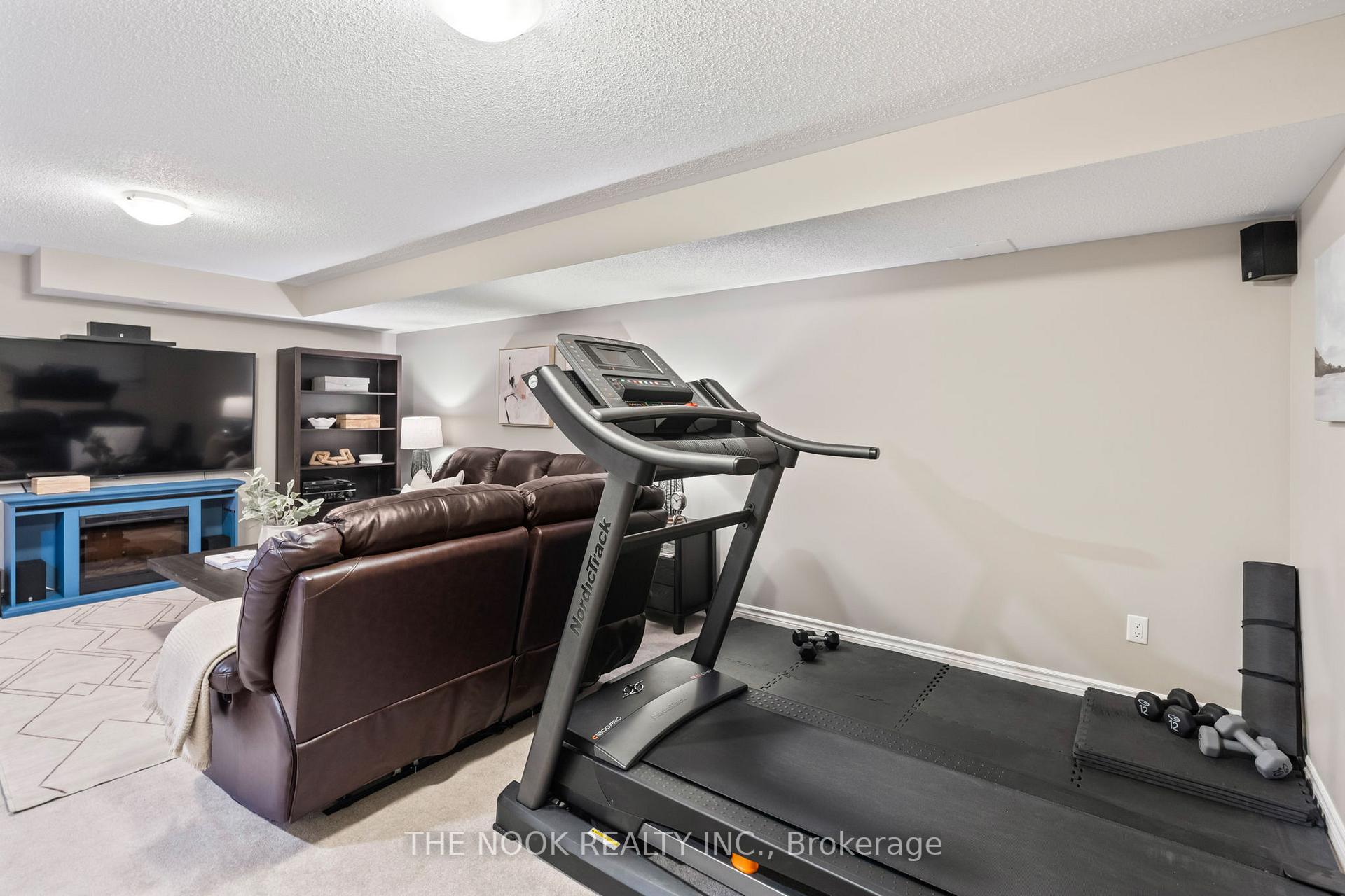 Photo 36 of 23 Ted Miller Crescent, Clarington, Bowmanville — HOMEH