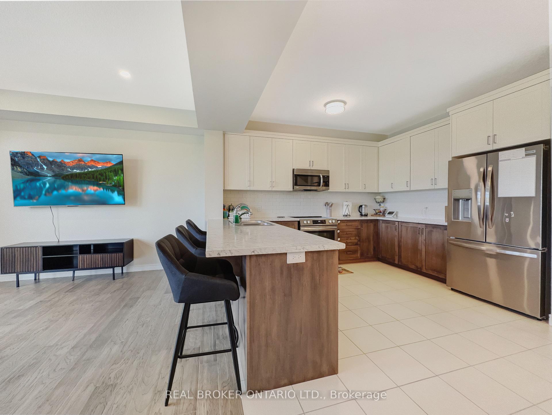 Photo 7 of 69 Lloyd Davies Way, Hamilton, Rural Glanbrook — HOMEH