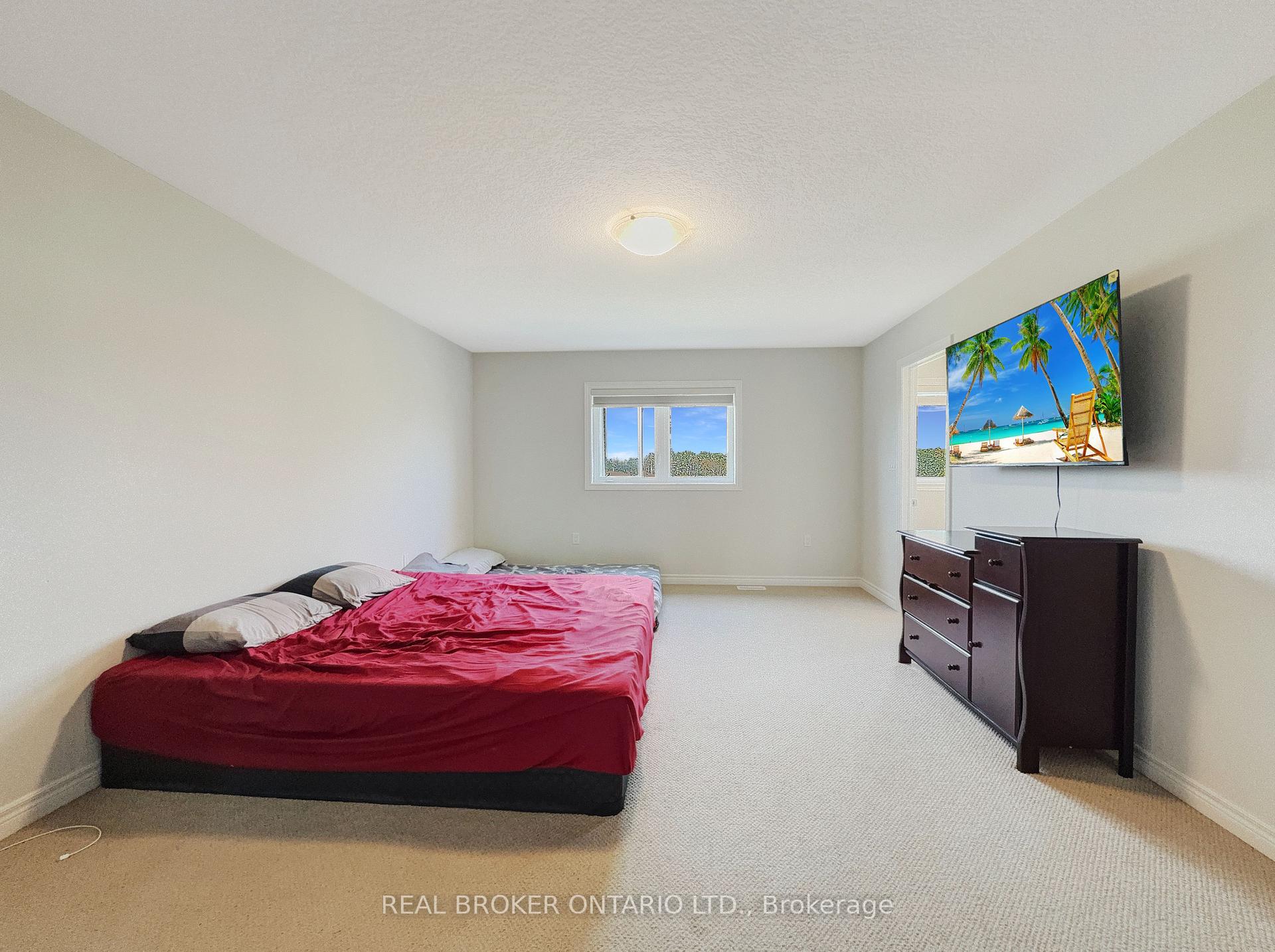 Photo 11 of 69 Lloyd Davies Way, Hamilton, Rural Glanbrook — HOMEH