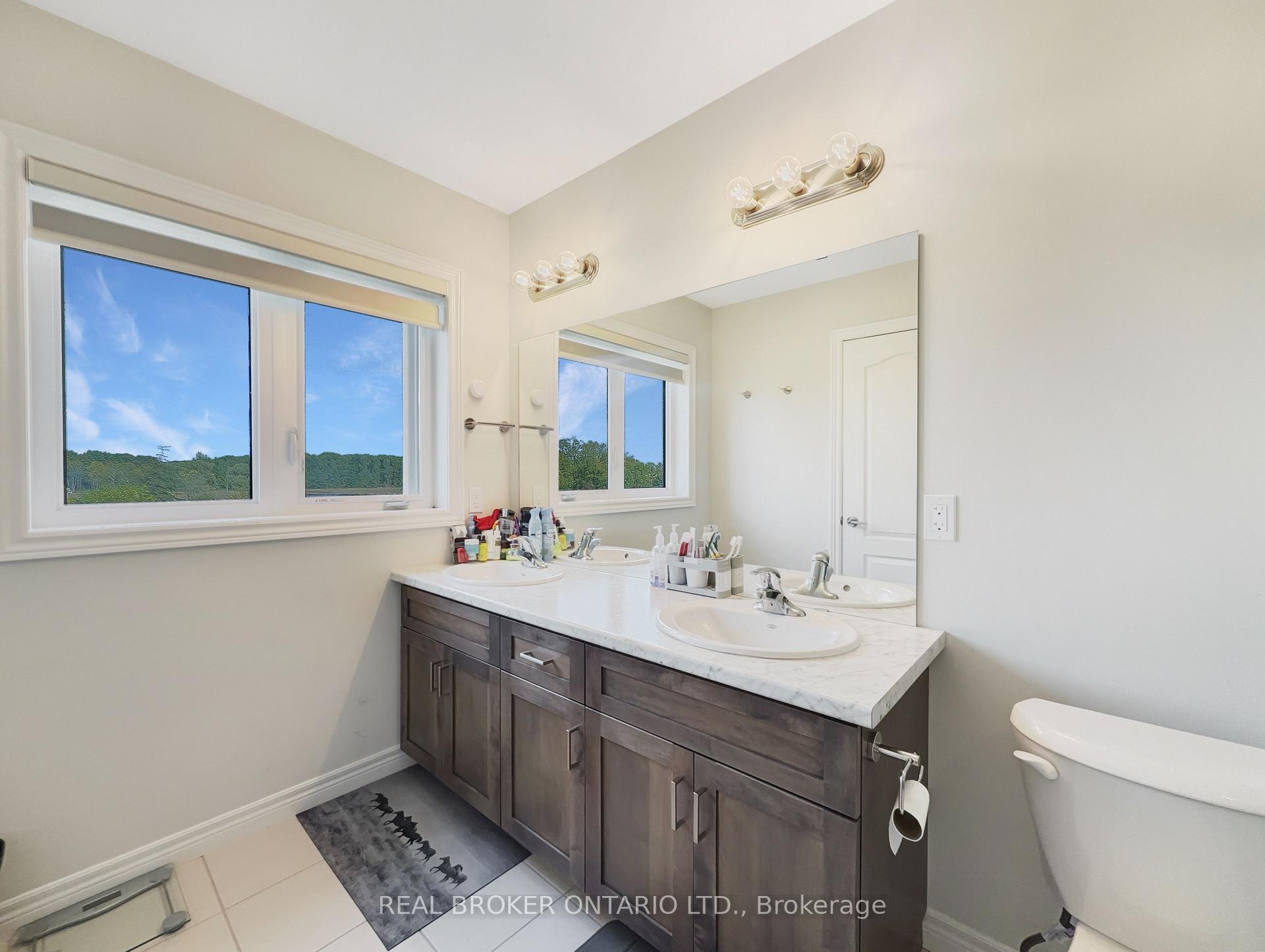 Photo 13 of 69 Lloyd Davies Way, Hamilton, Rural Glanbrook — HOMEH