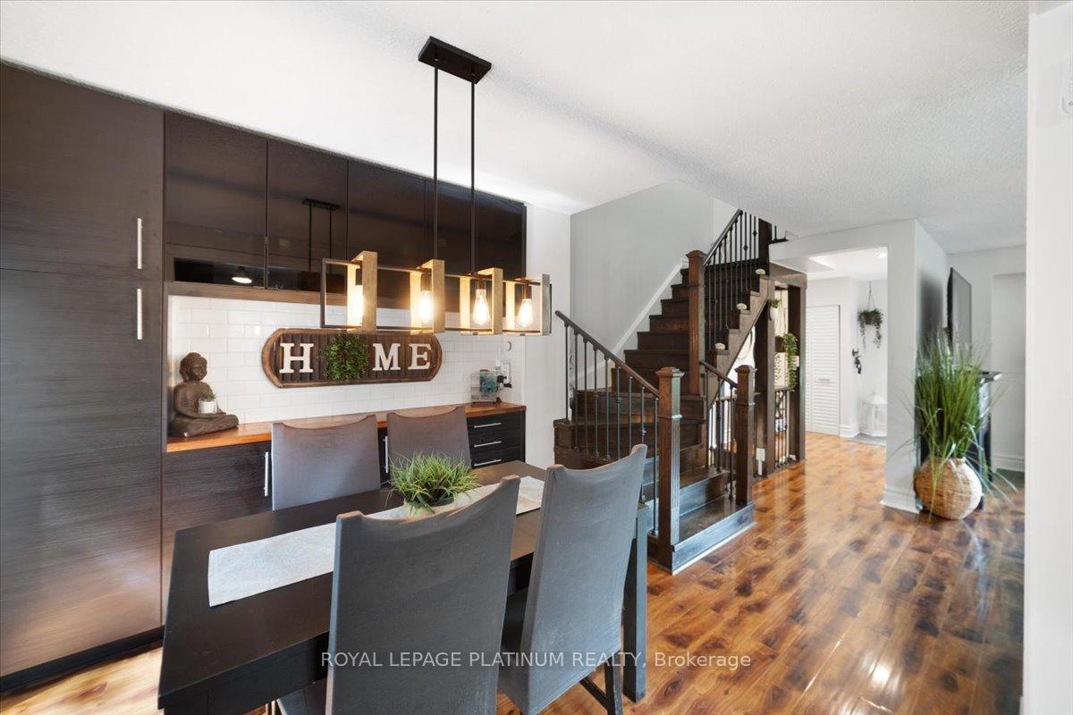 Photo 11 of 93 Elmvale Avenue, Brampton, Heart Lake West — HOMEH