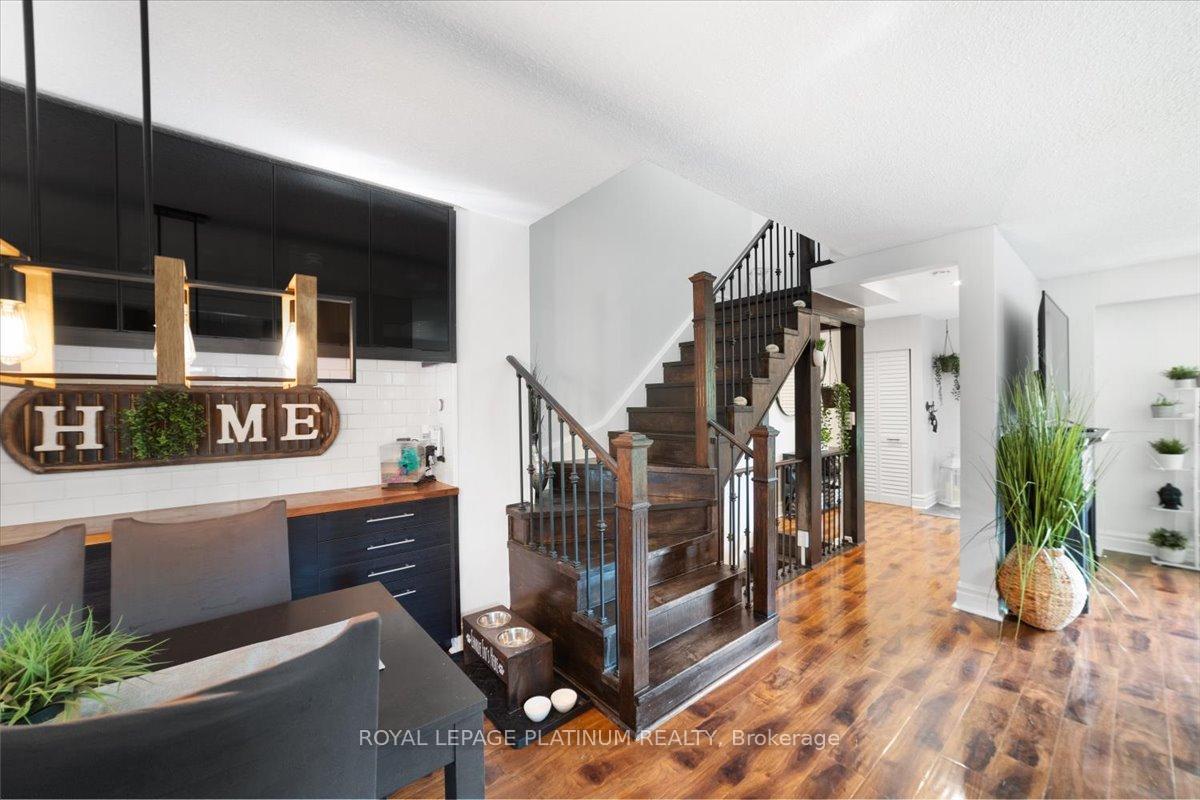 Photo 17 of 93 Elmvale Avenue, Brampton, Heart Lake West — HOMEH