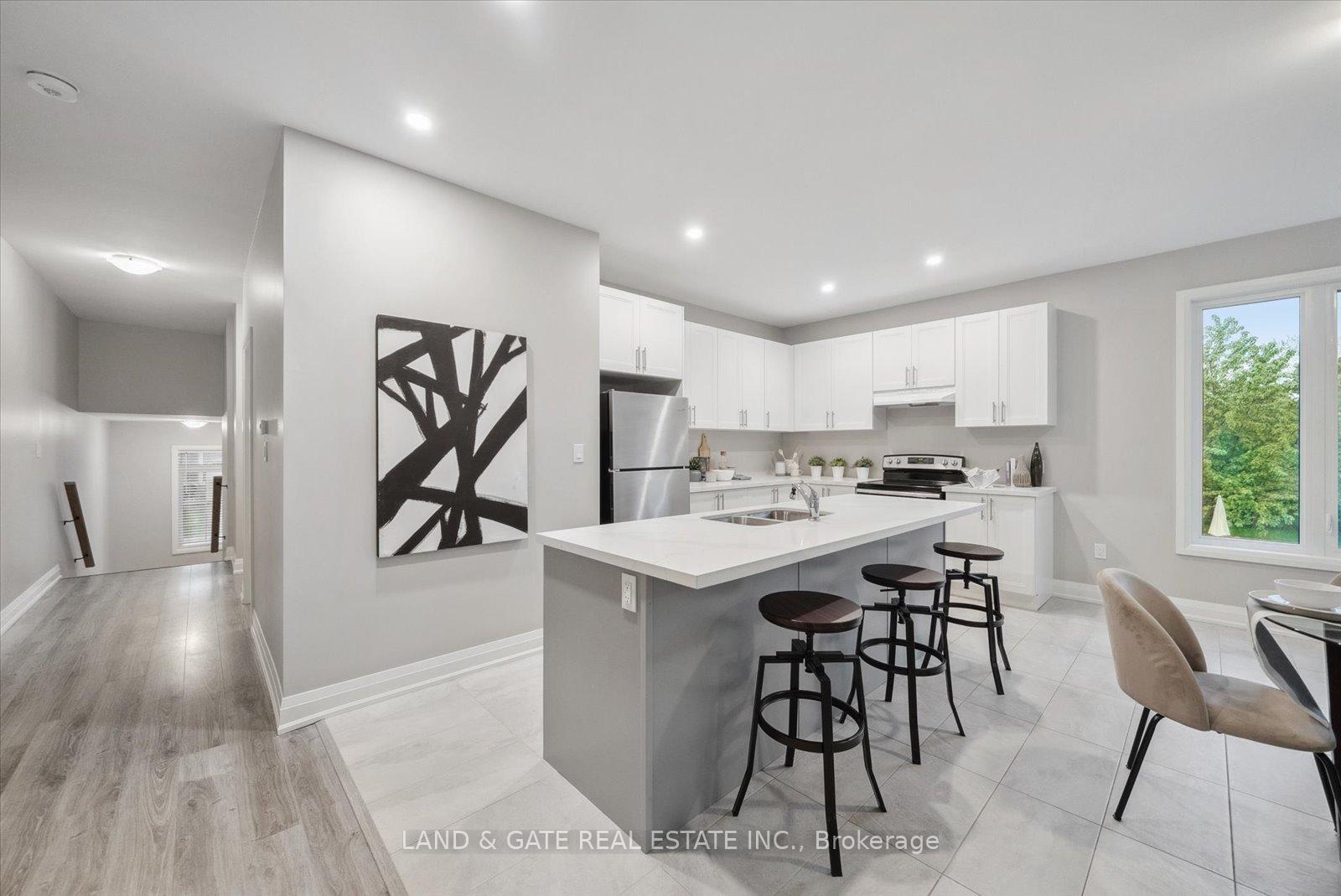 Photo 8 of 74 Lambs Lane, Clarington, Bowmanville — HOMEH