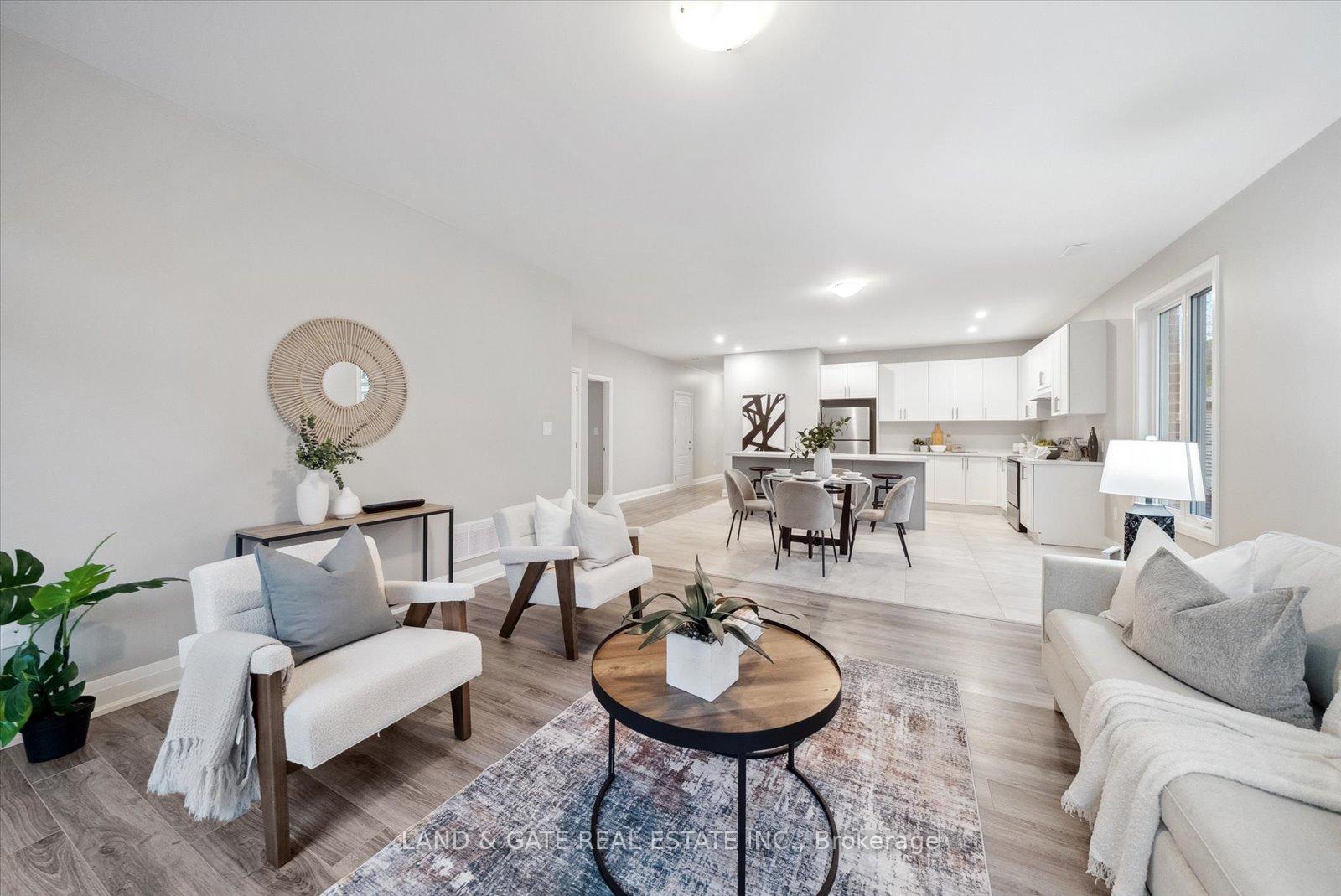 Photo 17 of 74 Lambs Lane, Clarington, Bowmanville — HOMEH