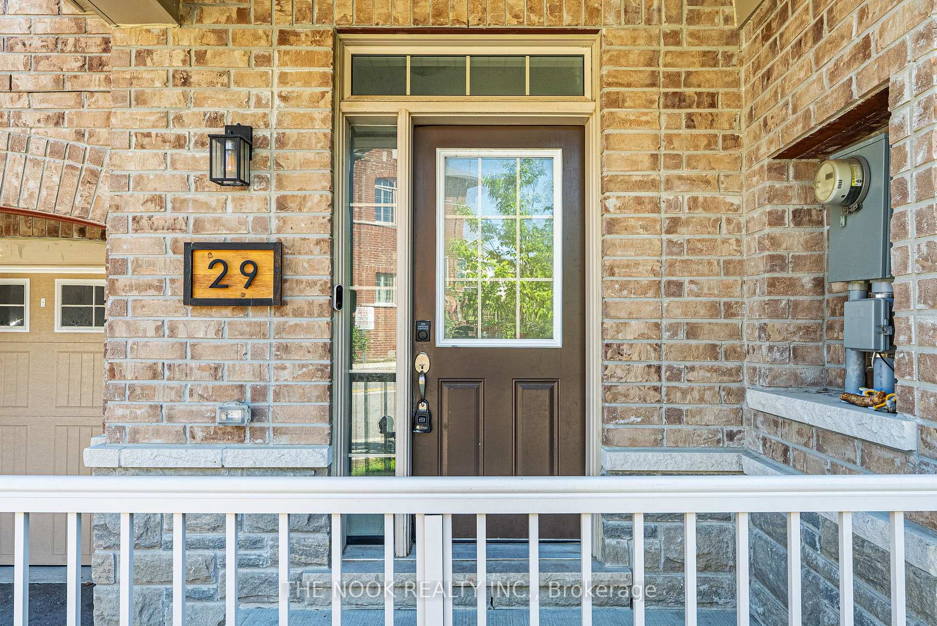 Photo 2 of 29 Aldridge Lane, Clarington, Newcastle — HOMEH
