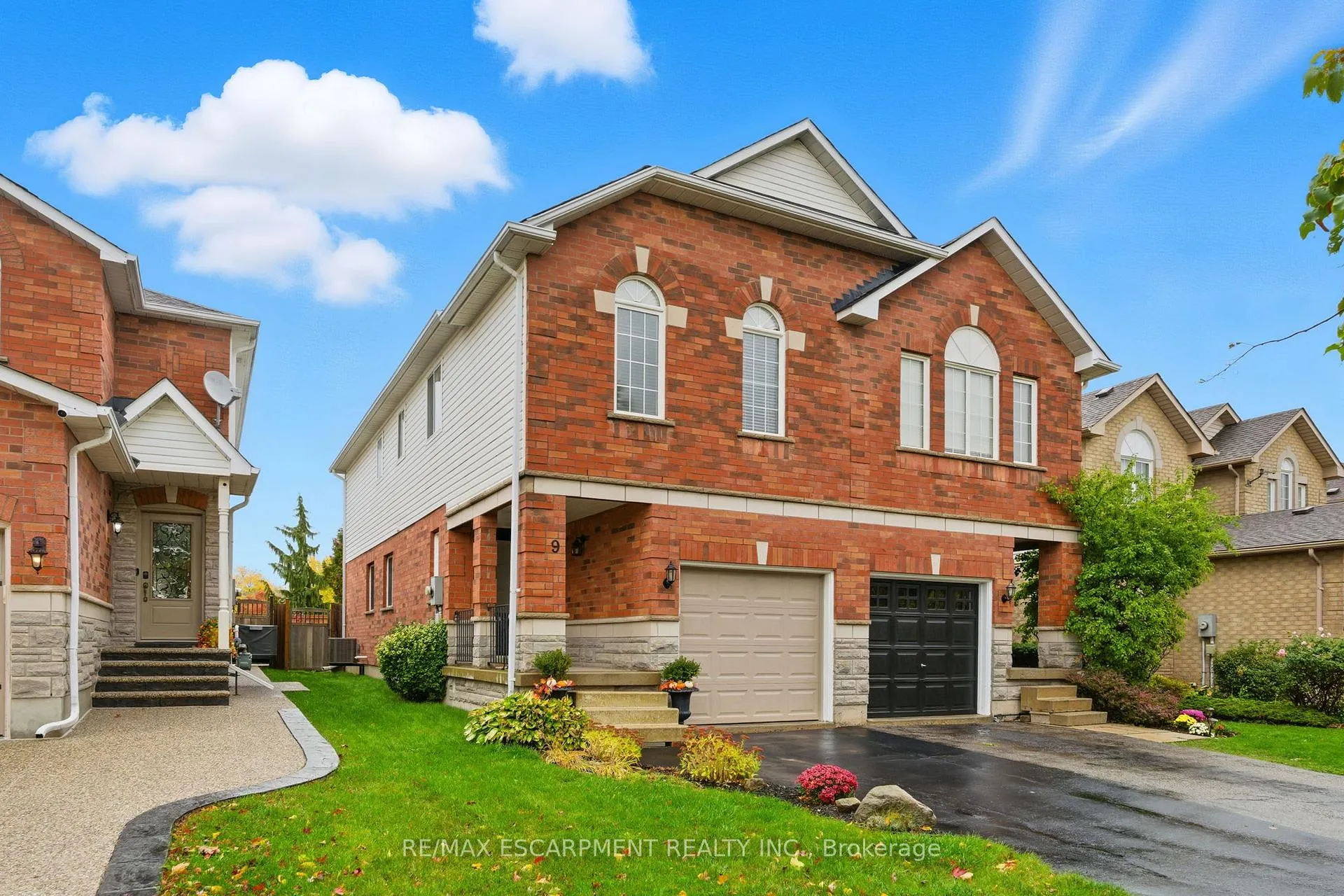 Front of 9 Slater Court