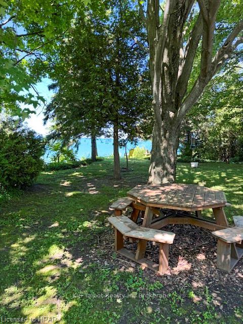 Photo 34 of 75537 Elliot St, Bluewater, Bayfield — HOMEH