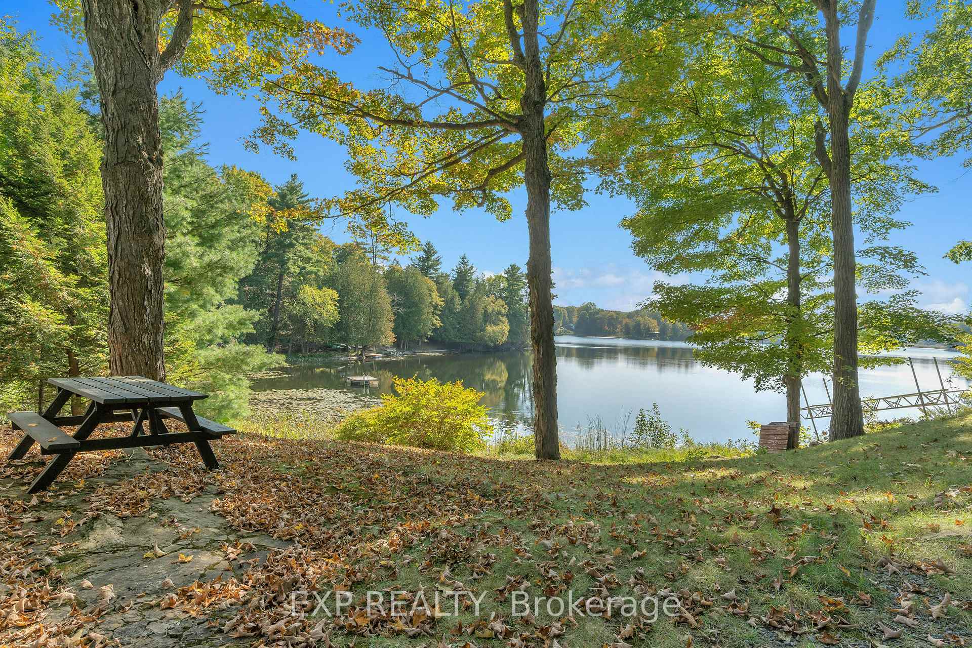 Photo 3 of 1030 Pete's Lane, Frontenac, Frontenac South — HOMEH