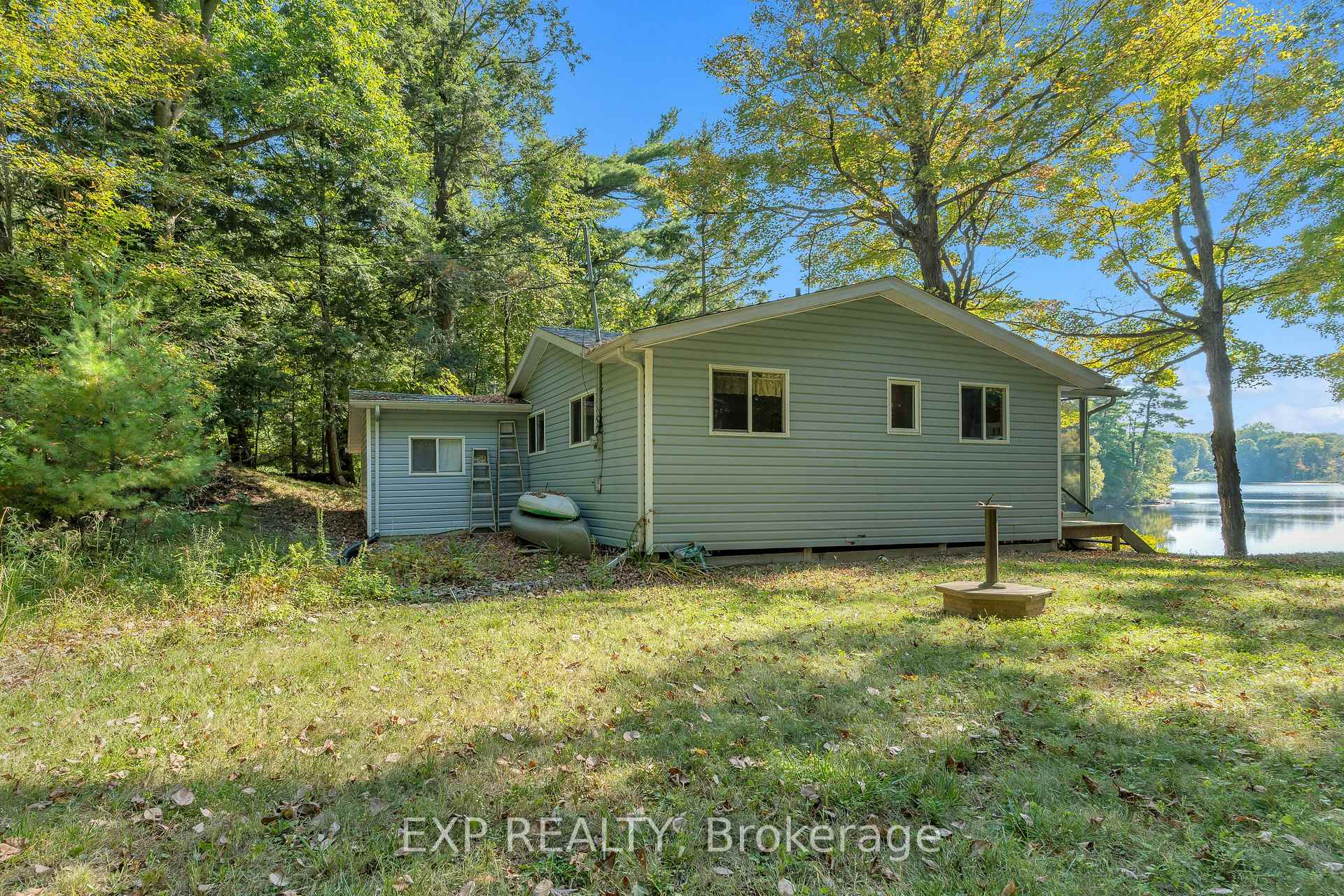 Photo 5 of 1030 Pete's Lane, Frontenac, Frontenac South — HOMEH