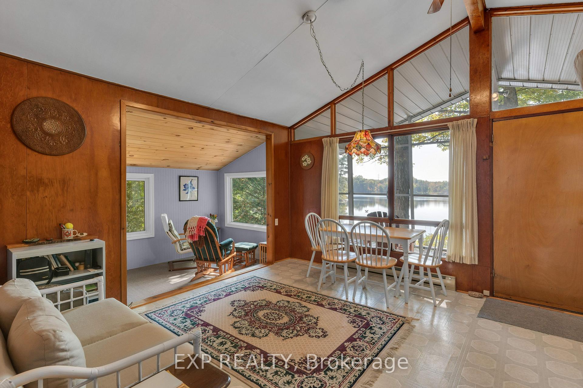 Photo 12 of 1030 Pete's Lane, Frontenac, Frontenac South — HOMEH