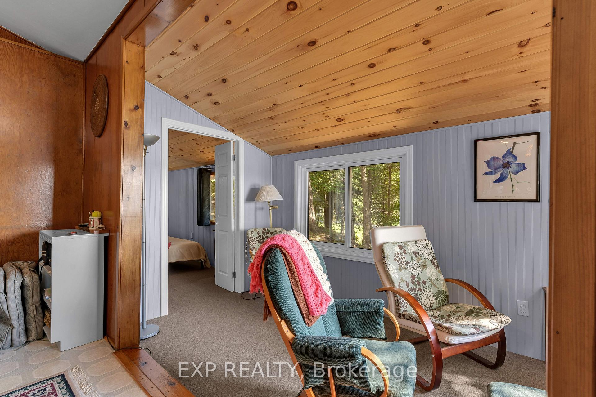 Photo 13 of 1030 Pete's Lane, Frontenac, Frontenac South — HOMEH
