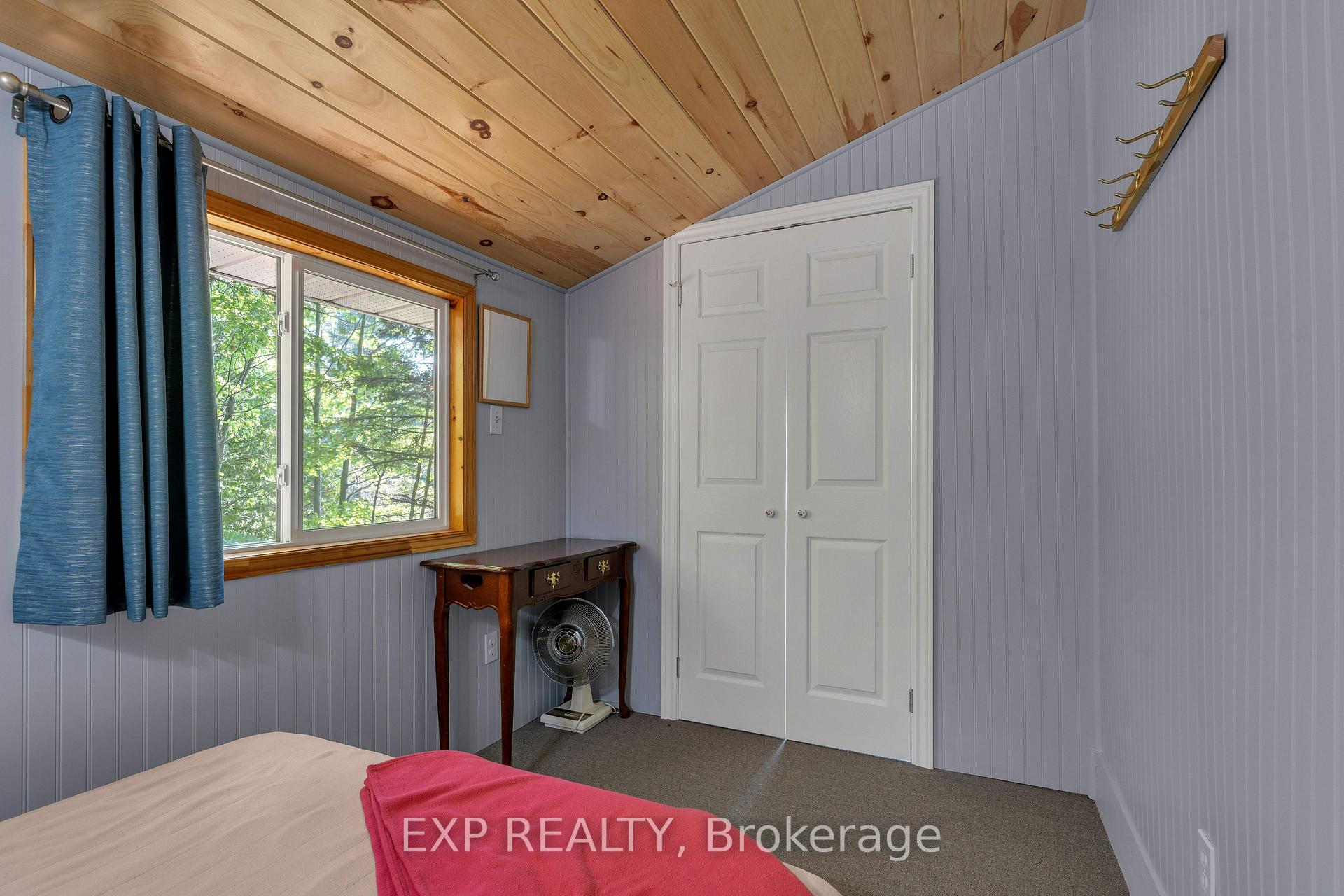 Photo 16 of 1030 Pete's Lane, Frontenac, Frontenac South — HOMEH