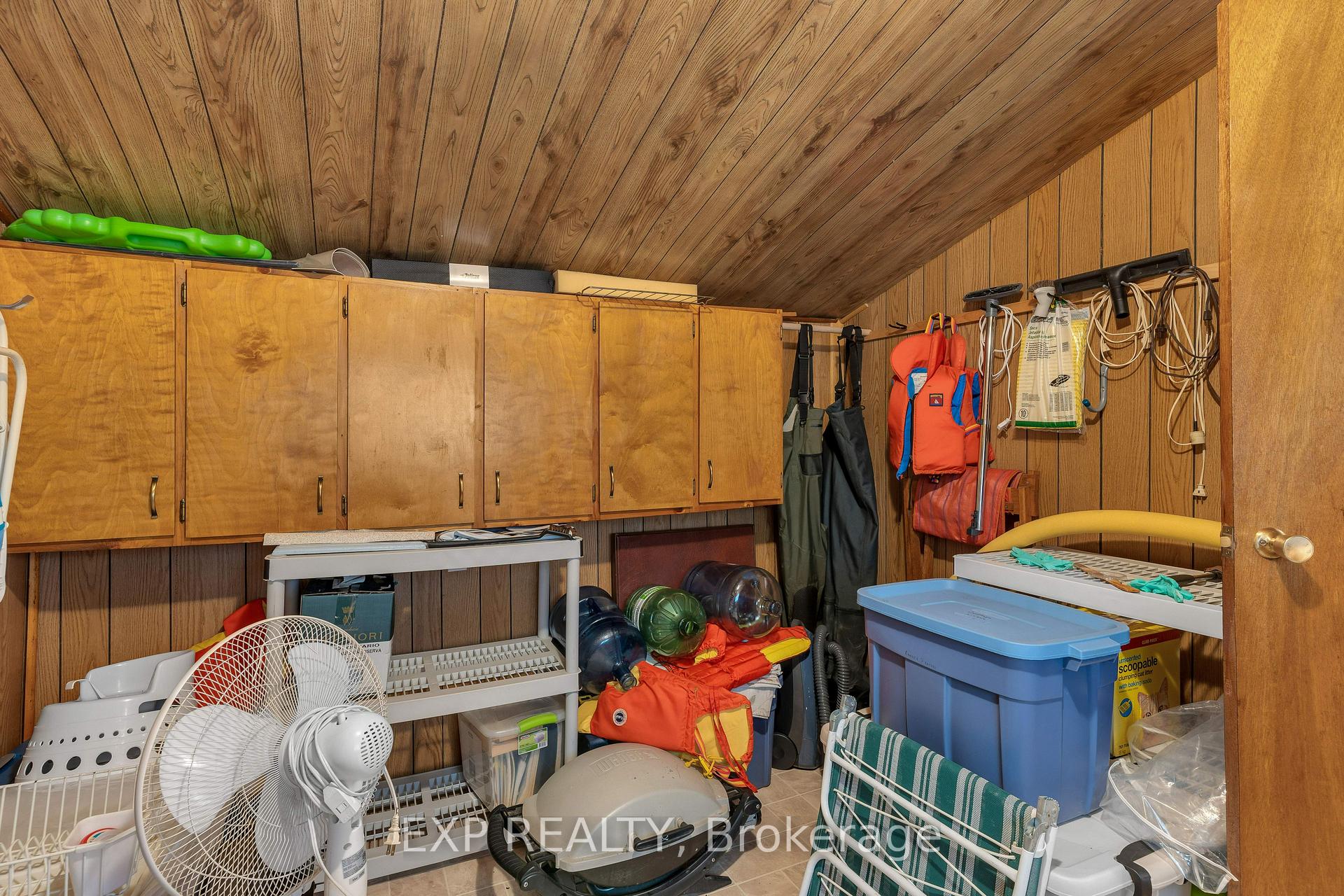 Photo 27 of 1030 Pete's Lane, Frontenac, Frontenac South — HOMEH