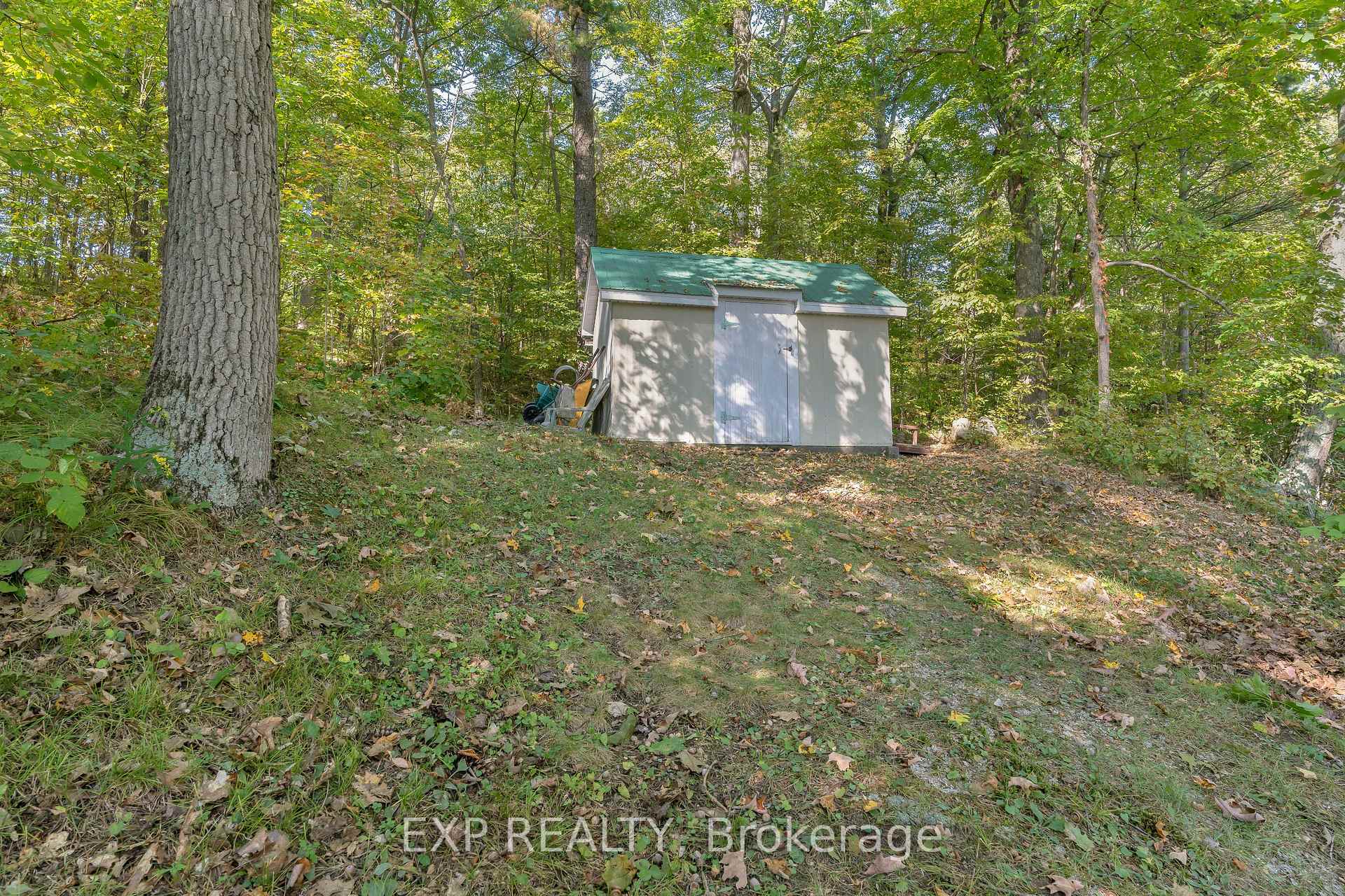 Photo 30 of 1030 Pete's Lane, Frontenac, Frontenac South — HOMEH