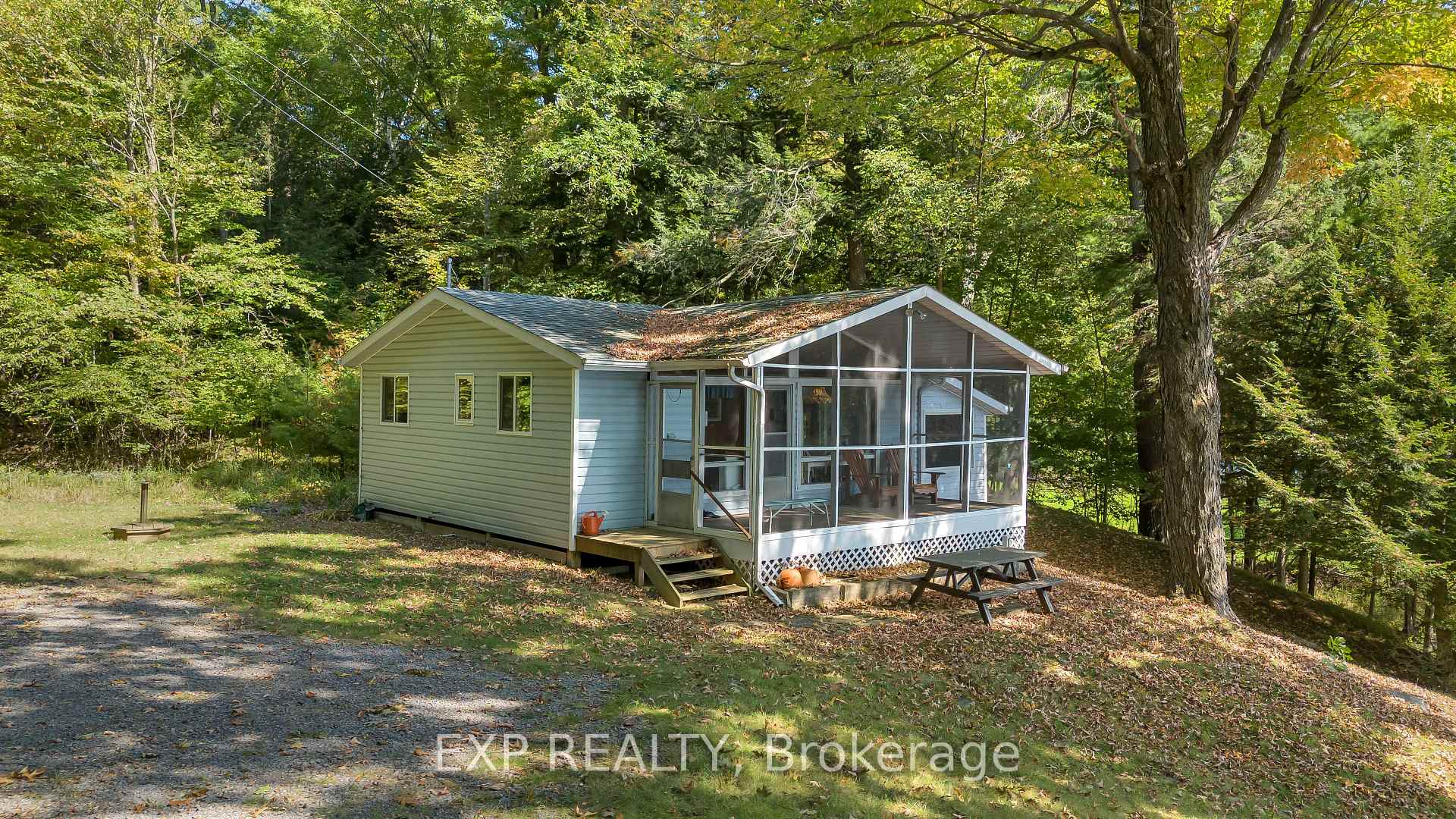 Photo 31 of 1030 Pete's Lane, Frontenac, Frontenac South — HOMEH