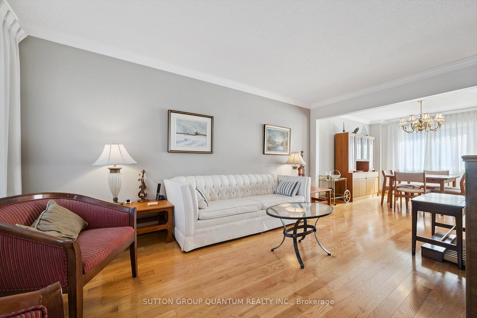 Photo 4 of 66 Corkett Drive, Brampton, Northwood Park — HOMEH
