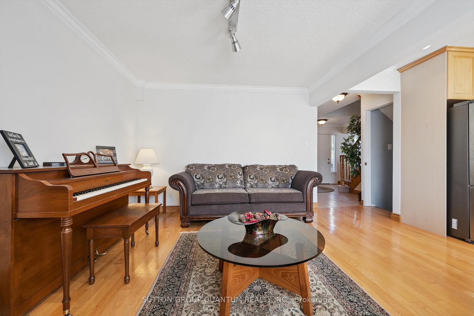 Photo 11 of 66 Corkett Drive, Brampton, Northwood Park — HOMEH