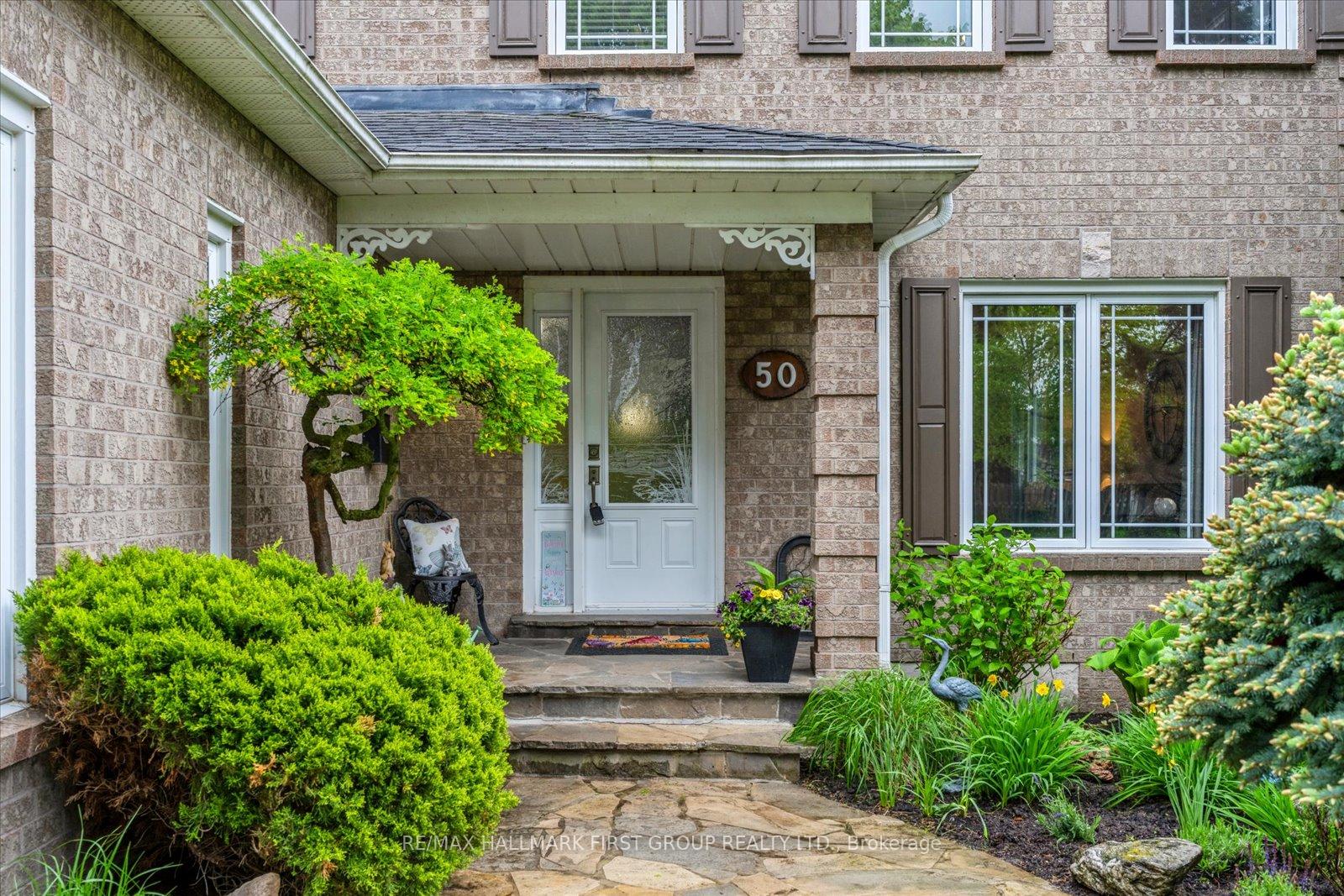 Photo 3 of 50 Lillian Crescent, Clarington, Newcastle — HOMEH