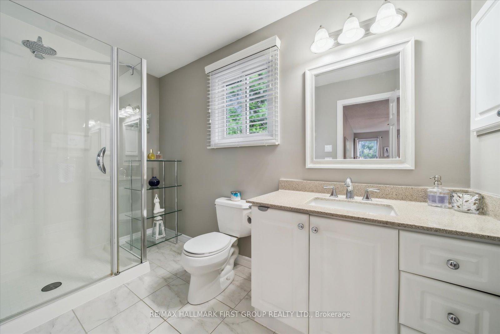 Photo 19 of 50 Lillian Crescent, Clarington, Newcastle — HOMEH