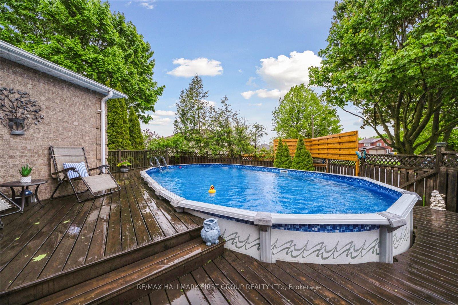 Photo 25 of 50 Lillian Crescent, Clarington, Newcastle — HOMEH