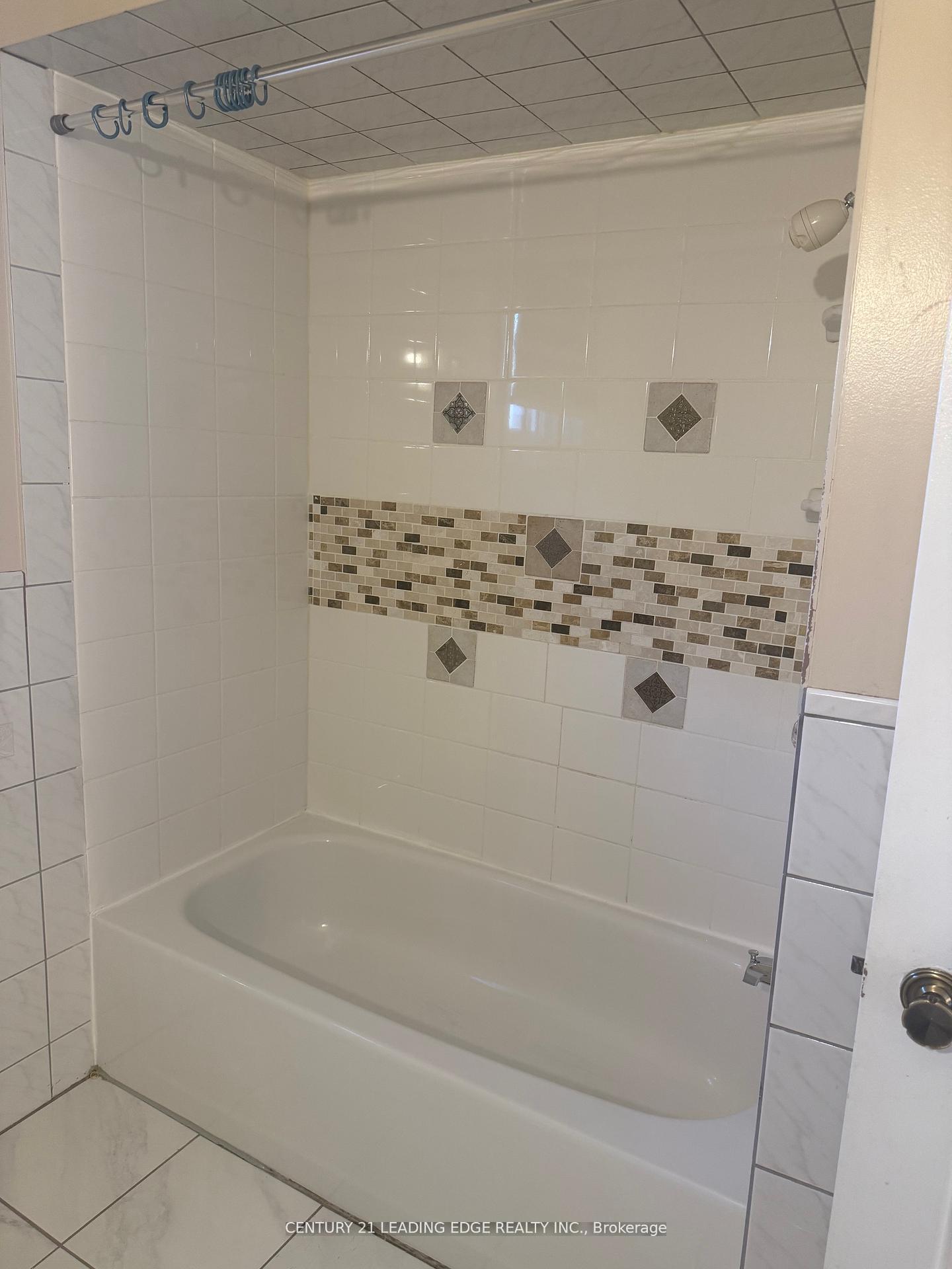 Photo 16 of 434 Rutherford Road N, Brampton, Madoc — HOMEH