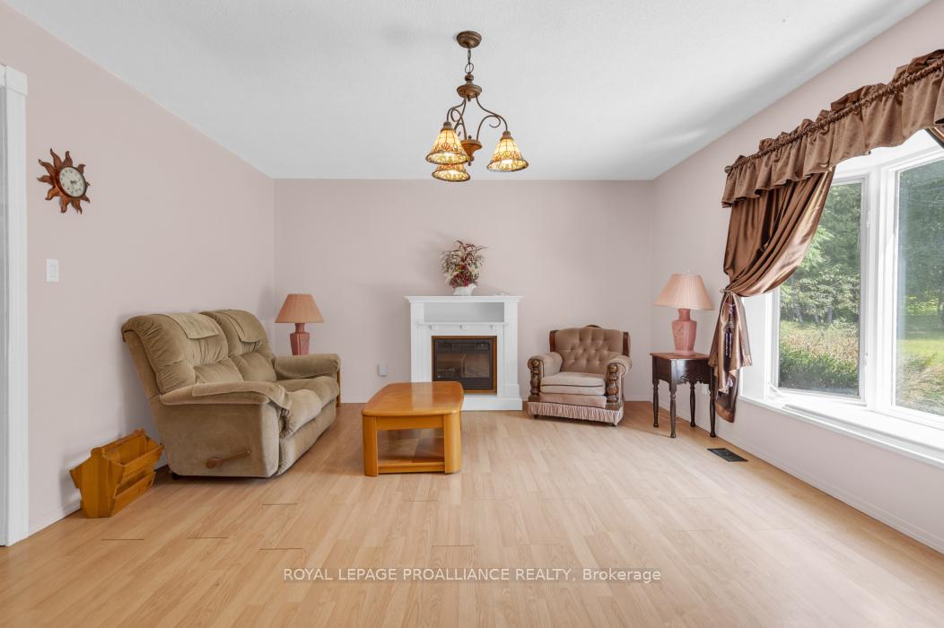 Photo 7 of 1115 Wintergreen Road, Frontenac, Frontenac North — HOMEH