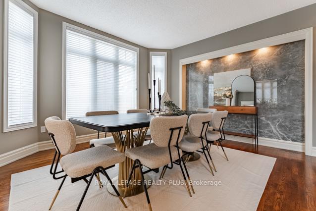 Photo 6 of 11 Treeview Crescent, Caledon, Rural Caledon — HOMEH
