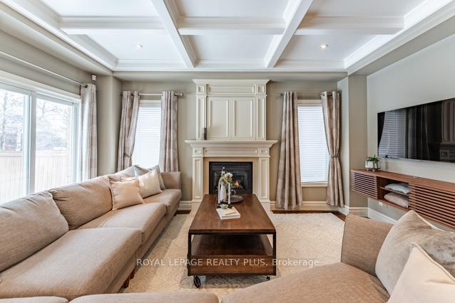 Photo 15 of 11 Treeview Crescent, Caledon, Rural Caledon — HOMEH