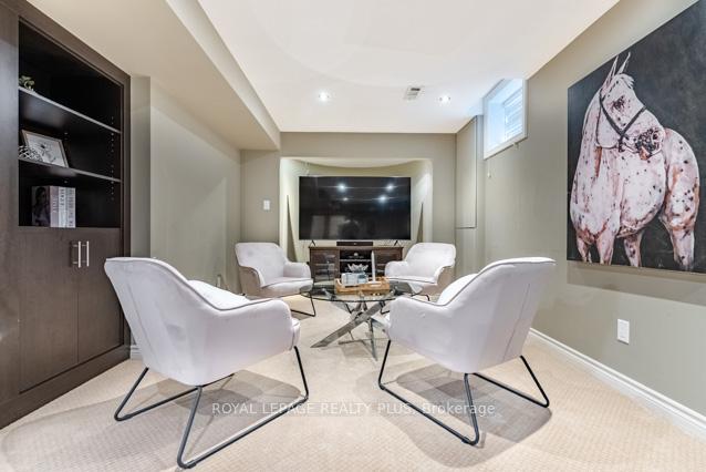 Photo 44 of 11 Treeview Crescent, Caledon, Rural Caledon — HOMEH