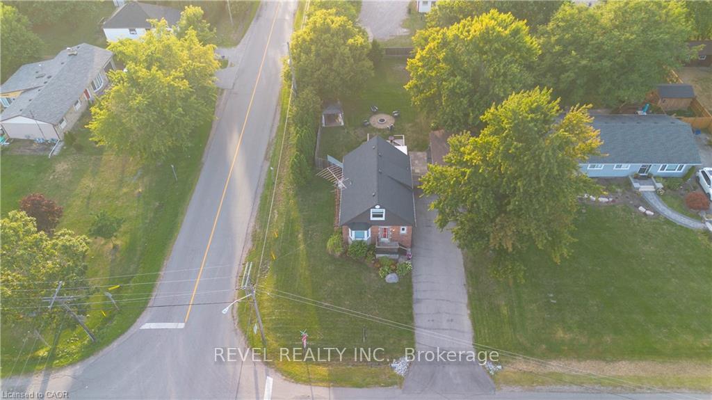Photo 4 of 680 Woodburn Road, Hamilton, Woodburn — HOMEH