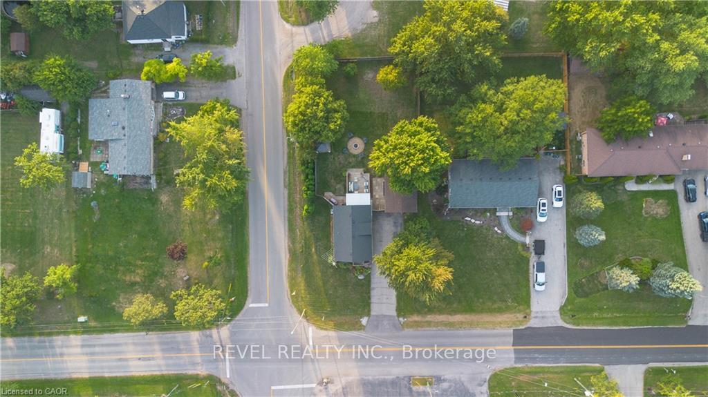 Photo 7 of 680 Woodburn Road, Hamilton, Woodburn — HOMEH