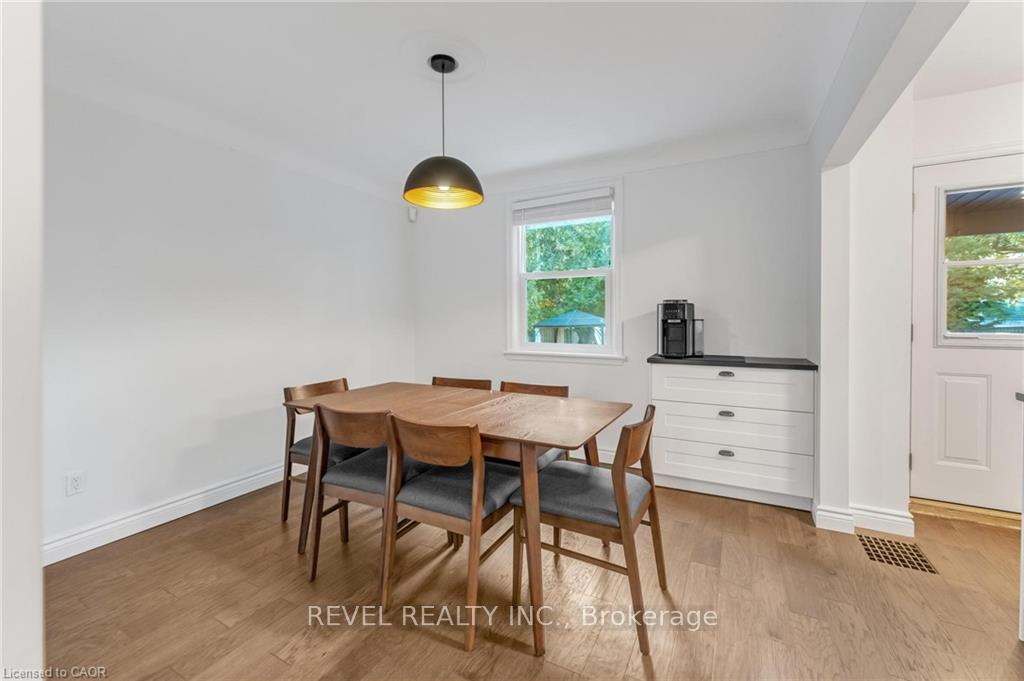 Photo 9 of 680 Woodburn Road, Hamilton, Woodburn — HOMEH