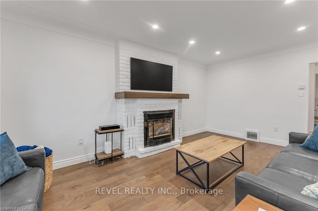 Photo 19 of 680 Woodburn Road, Hamilton, Woodburn — HOMEH