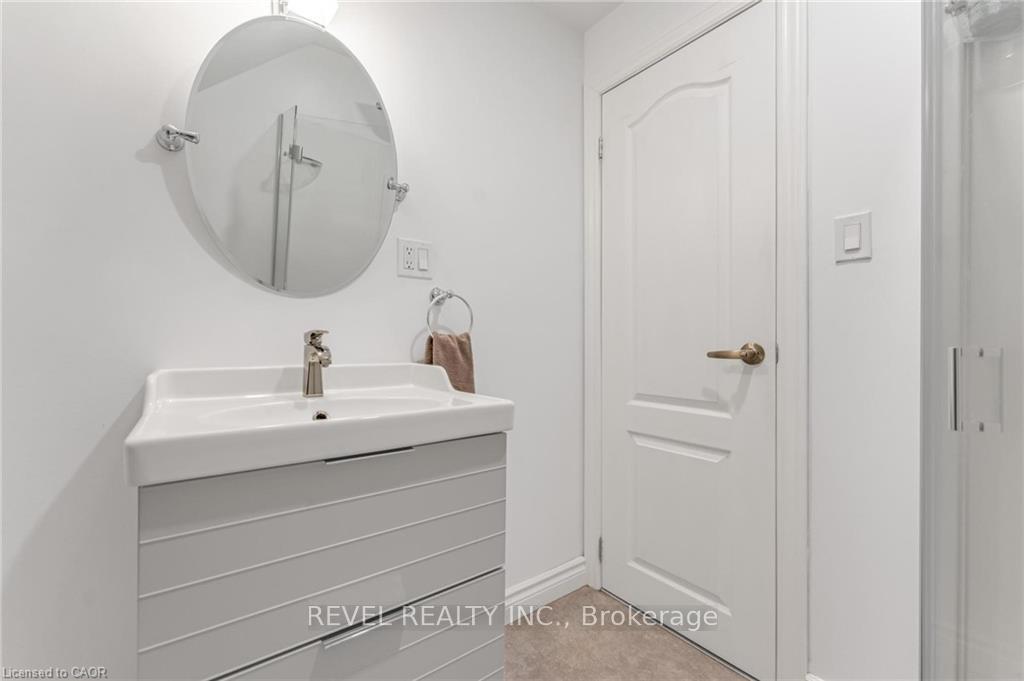 Photo 24 of 680 Woodburn Road, Hamilton, Woodburn — HOMEH