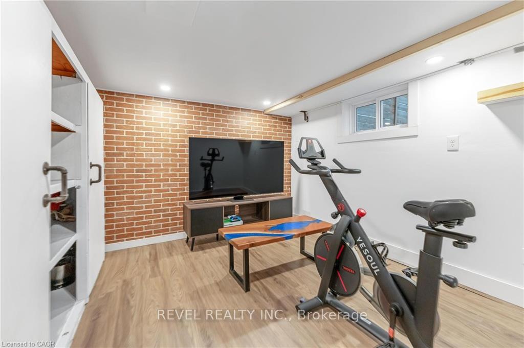 Photo 26 of 680 Woodburn Road, Hamilton, Woodburn — HOMEH